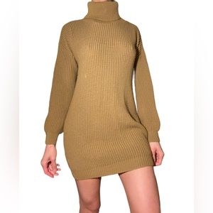 Boohoo Tunic Sweater | Size Large